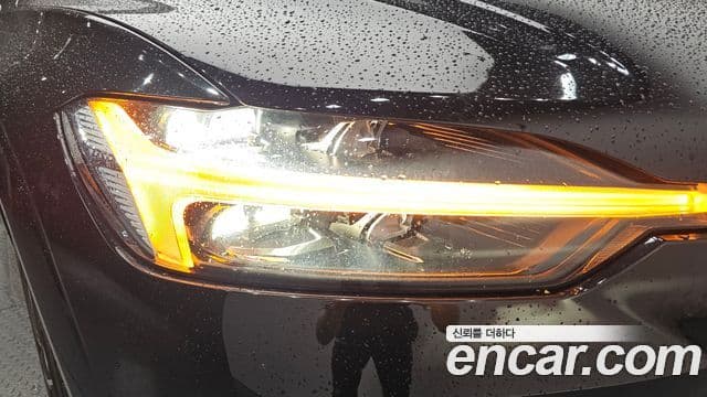 Volvo XC60 2022 — Photo 3/37