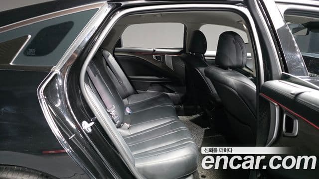 Kia K8 2021 — Şəkil 12/20