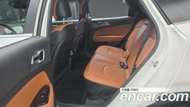 Kia Sportage 2022 — фото 12 из 20