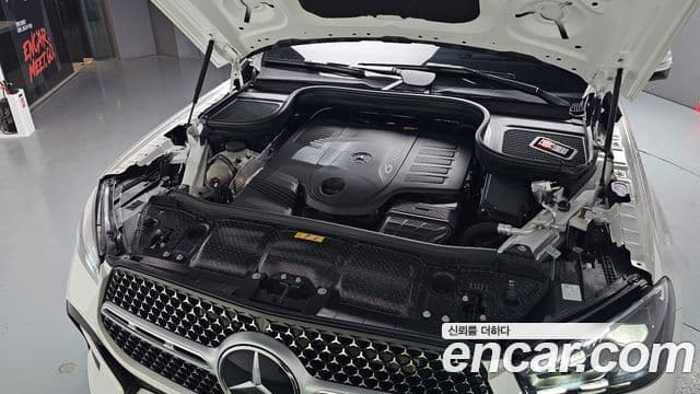 Mercedes-Benz GLE-Class 2025 — фото 6 из 20