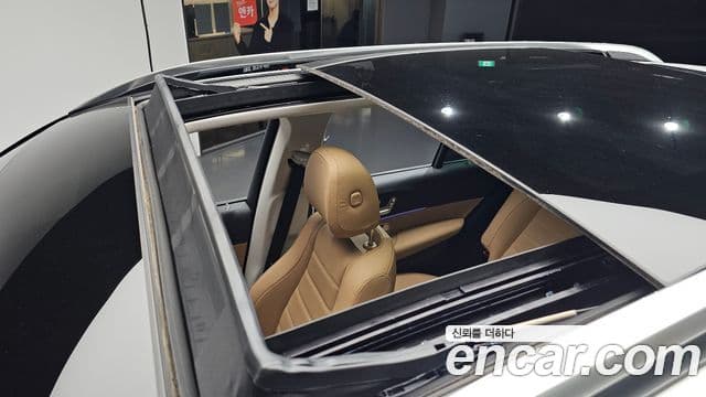 Mercedes-Benz GLE-Class 2025 — Şəkil 19/20