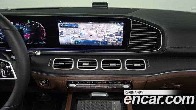 Mercedes-Benz GLE-Class 2025 — ფოტო 14/20