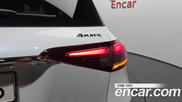 Mercedes-Benz GLE-Class 2025 — Photo 3/35