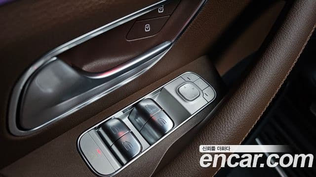 Mercedes-Benz GLE-Class 2025 — фото 20 из 20