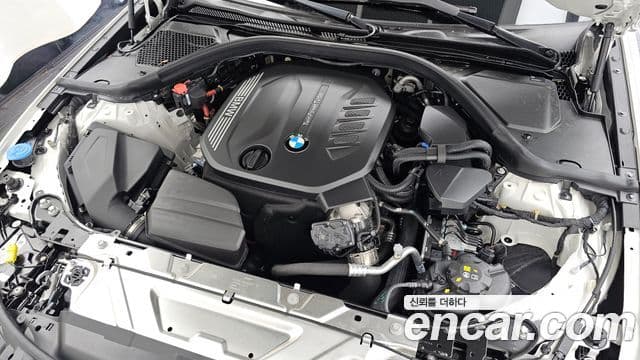 BMW 3 Series 2025 — фото 6 из 20