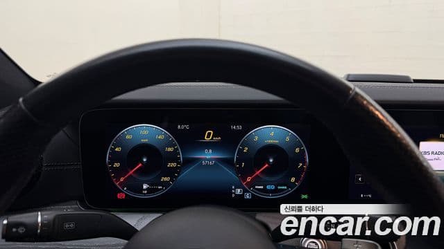 Mercedes-Benz E-Class 2022 — Фото 14/20