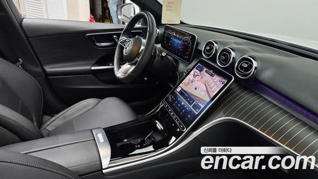 Mercedes-Benz C-Class 2023 — Şəkil 19/20