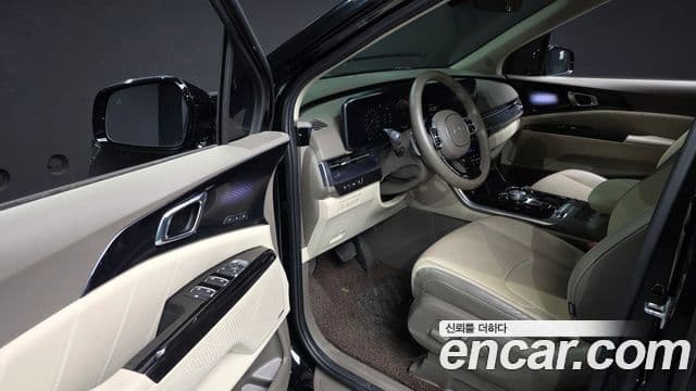 Kia Carnival 2023 — Şəkil 10/20