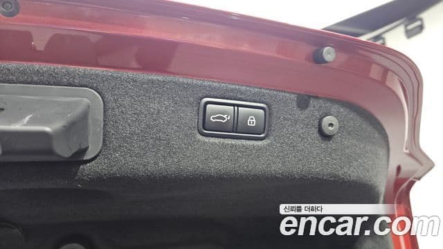 Genesis G70 2019 — Şəkil 16/20