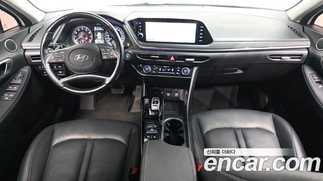 Hyundai Sonata 2021 — фото 7 из 20