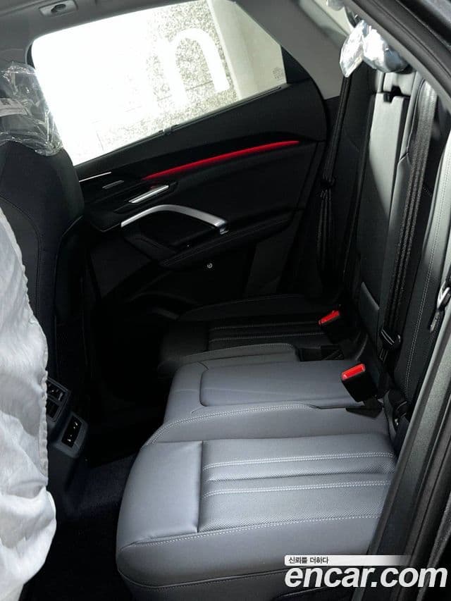 Audi Q5 2025 — фото 11 из 12