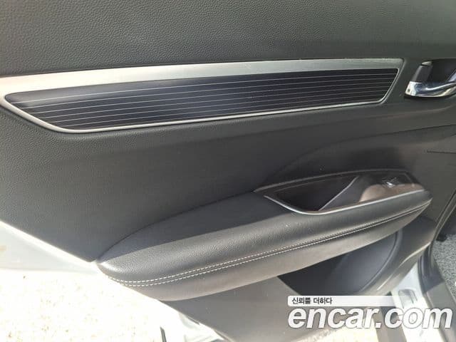 Renault Samsung QM6 2022 — Photo 19/20