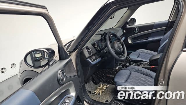 Mini Cooper S Countryman 2023 — ფოტო 10/20