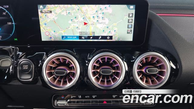 Mercedes-Benz EQA 2021 — ფოტო 15/31