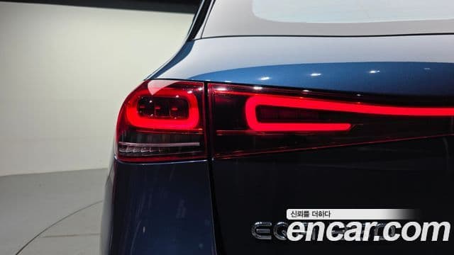Mercedes-Benz EQA 2021 — ფოტო 17/31