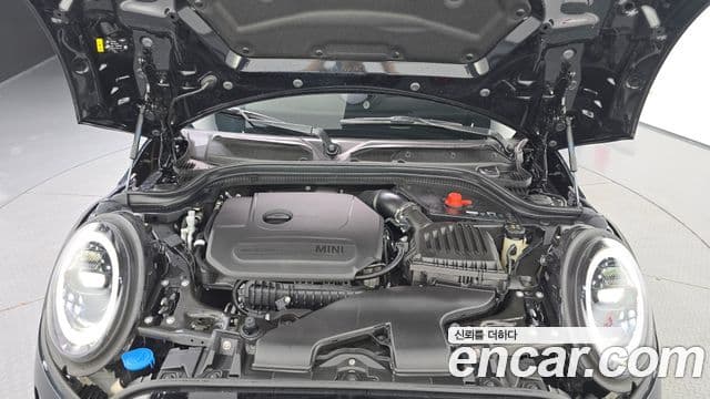 Mini Cooper 2024 — ფოტო 6/20
