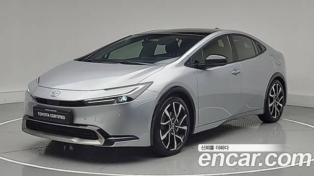 Toyota Prius, 2024