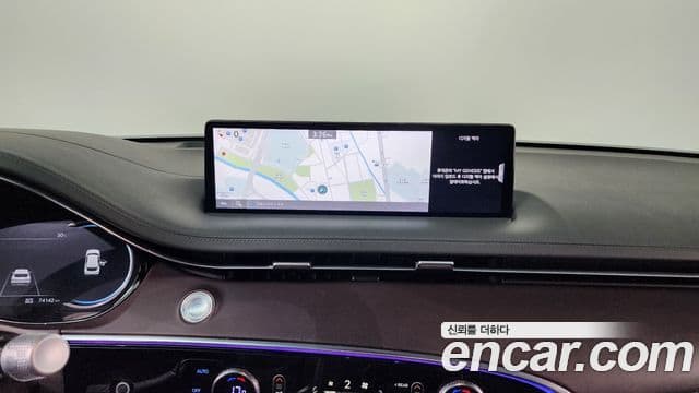 Genesis GV70 2021 — Şəkil 12/20