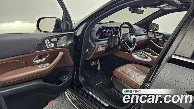 Mercedes-Benz GLS-Class 2024 — Фото 10/20