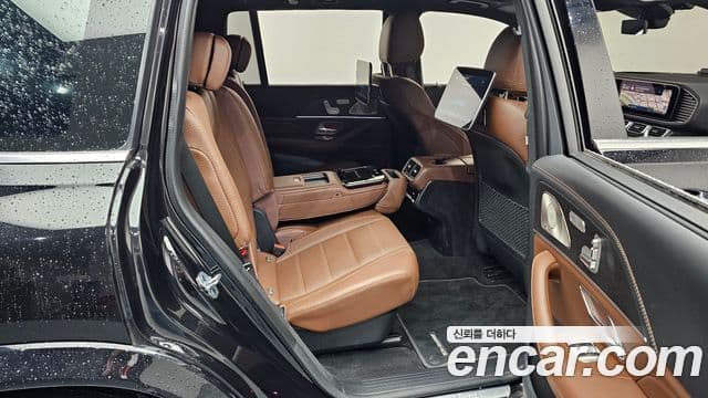 Mercedes-Benz GLS-Class 2024 — Фото 11/20