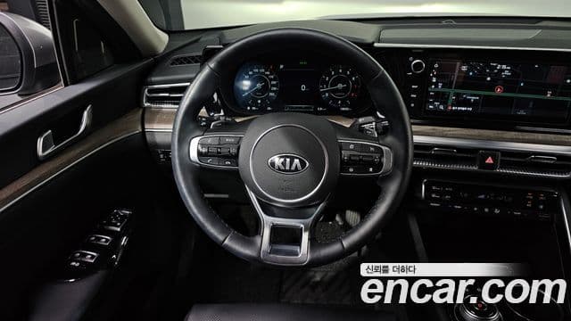 Kia K5 2020 — Şəkil 12/20