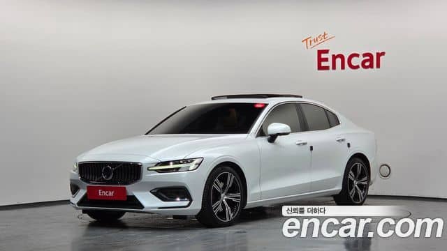 Volvo S60, 2021