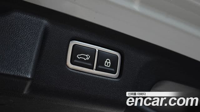 Kia Sorento 2023 — фото 18 из 20
