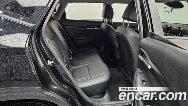 Kia Seltos 2022 — ფოტო 11/20
