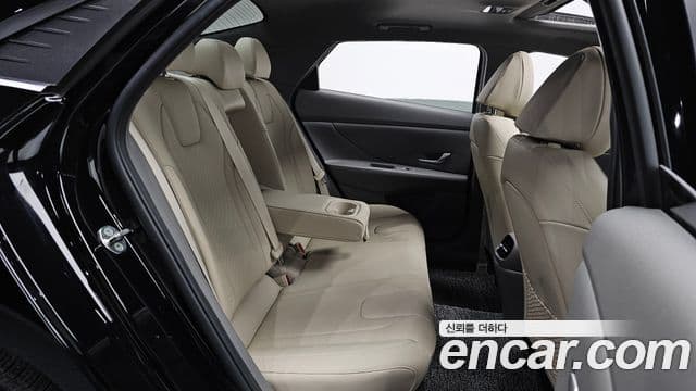 Hyundai Avante 2022 — фото 12 из 20