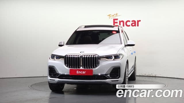BMW X7 2021 — фото 3 из 20