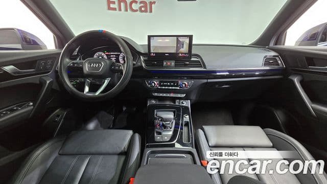 Audi Q5 2021 — ფოტო 7/20