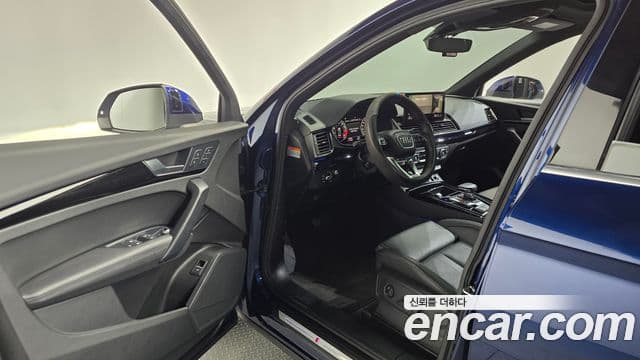 Audi Q5 2021 — ფოტო 10/20