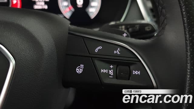 Audi Q5 2021 — ფოტო 15/20