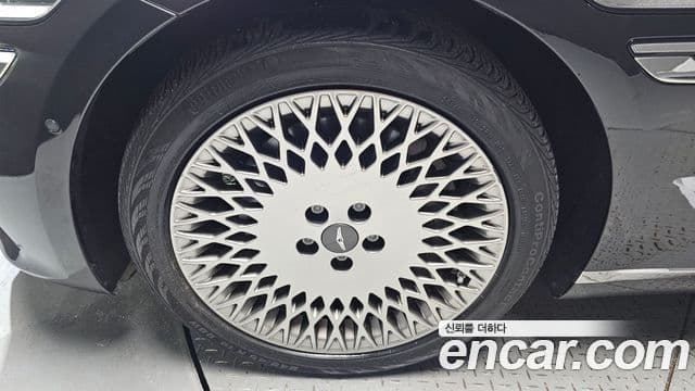 Genesis Electrified G80 2023 — ფოტო 5/20