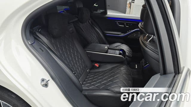 Mercedes-Benz S-Class 2022 — ფოტო 11/20