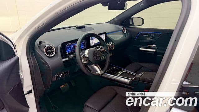 Mercedes-Benz EQA 2025 — ფოტო 9/20