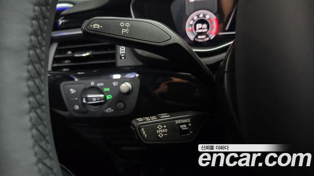 Audi A4 2021 — Photo 12/34