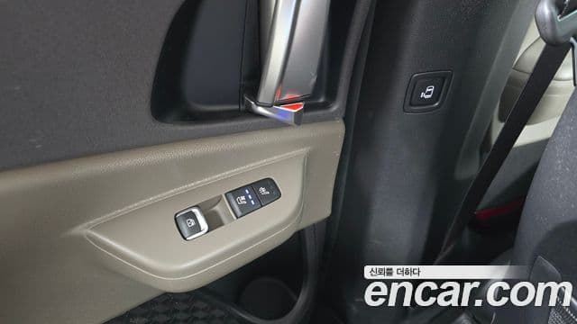 Kia Carnival 2024 — Şəkil 19/20
