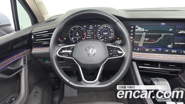 Volkswagen Touareg 2023 — Şəkil 12/20