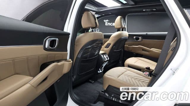 Kia Sorento 2024 — ფოტო 11/20
