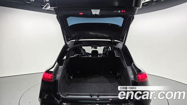 Mercedes-Benz EQS SUV 2023 — ფოტო 12/20