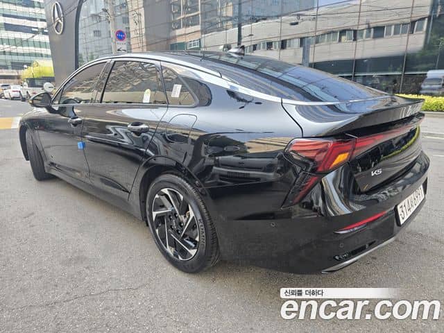 Kia K5, 2024
