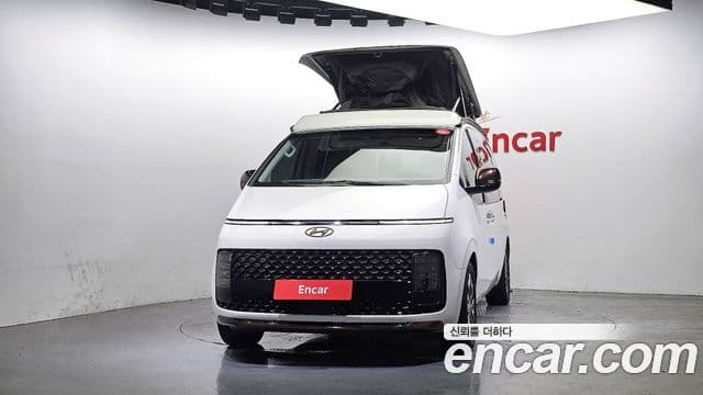 Hyundai Staria 2024 — ფოტო 3/20