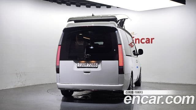 Hyundai Staria 2024 — ფოტო 4/20