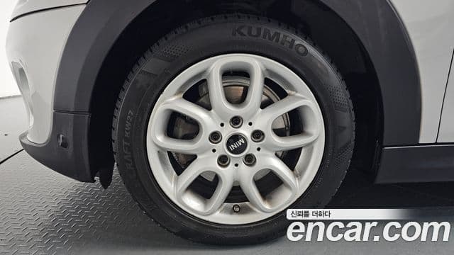Mini Cooper 2020 — ფოტო 5/20
