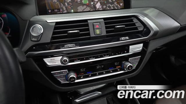 BMW X3 2021 — Şəkil 16/20