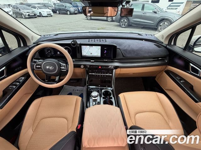 Kia Carnival 2020 — Фото 6/20