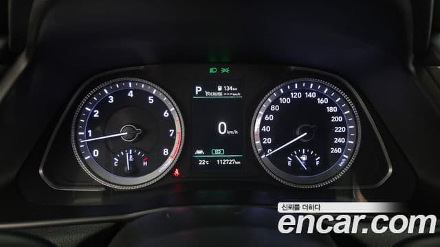 Hyundai Sonata 2021 — Фото 8/20