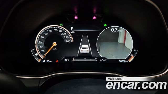 Genesis GV80 2020 — ფოტო 8/20