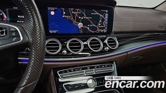 Mercedes-Benz E-Class 2018 — Şəkil 15/20